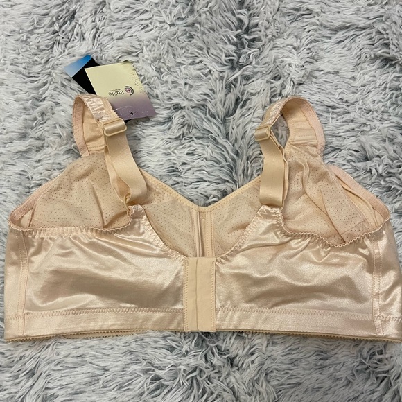 BUNDLE of two Bras size 40C Mastectomy Bras Trulife and Nauralwear - Picture 3 of 14